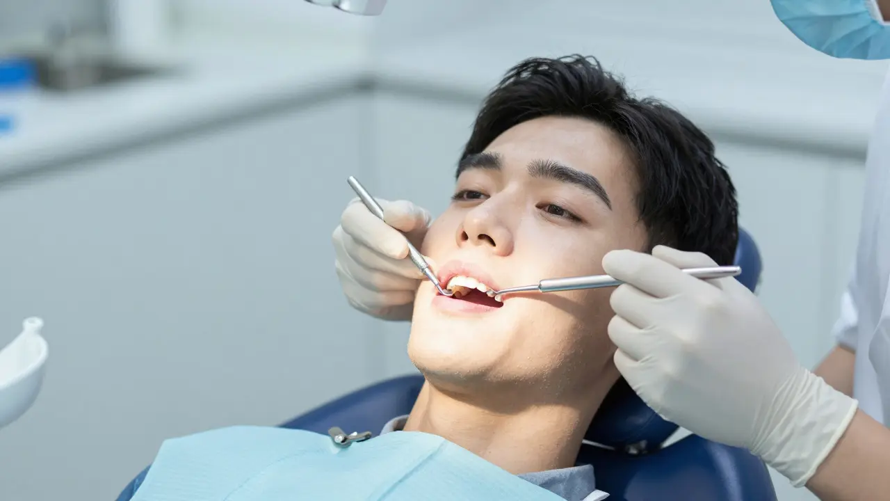 Jak dlouho bolí plomba? Co očekávat po výplni zubu